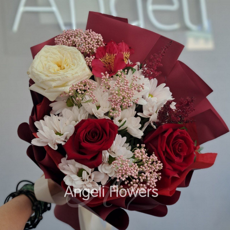 Букет Алая любовь